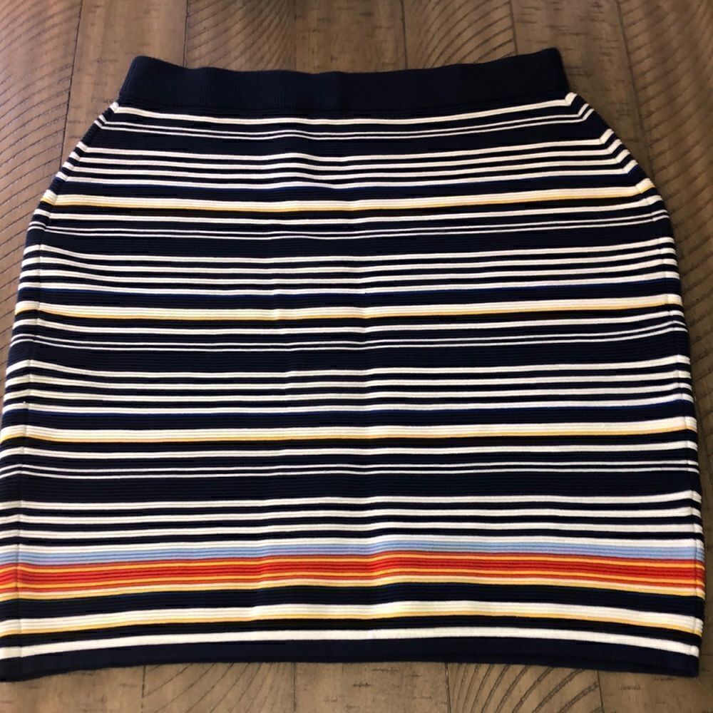 Lands End Nautical Stripe Cotton Spandex skirt. Ahoy! Sail into the sunset.